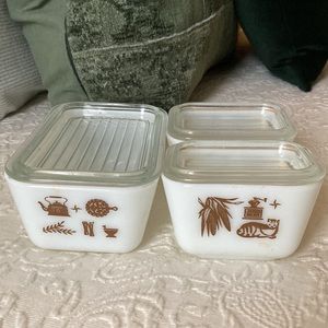 3 Pc Early American Pyrex Refrigerated Dishes 0502 and 501
